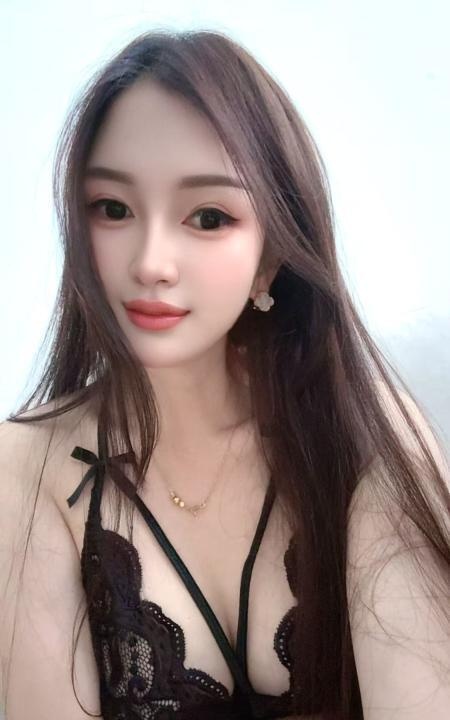 南山性感大奶妹子