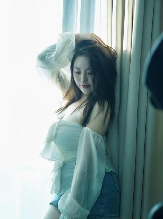 BBW美乳莎莎