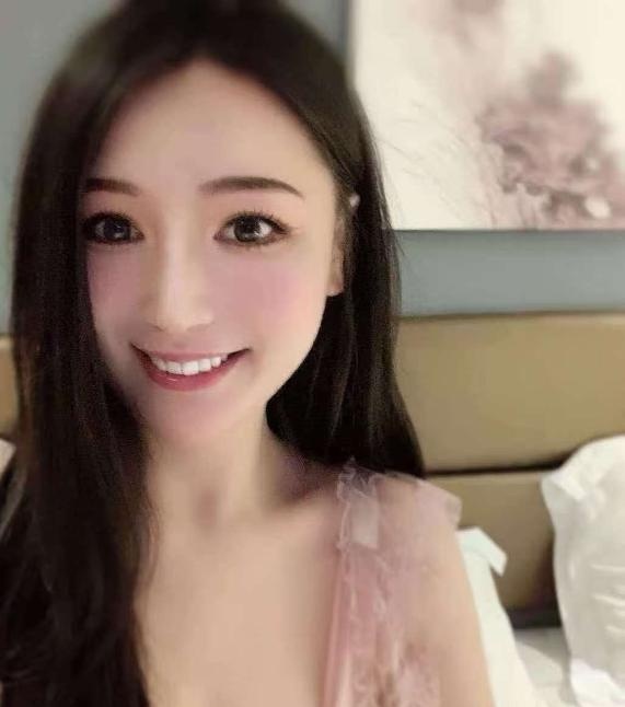 花果园长发粉波少妇