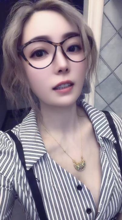 哈市小爱超有爱