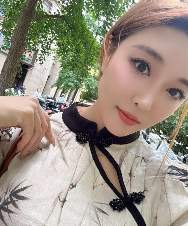 汉阳大长腿御姐