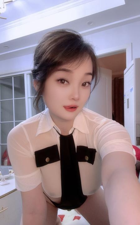 上城纯欲大奶小希