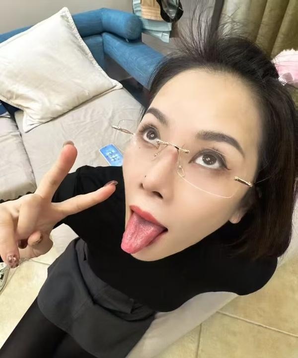 广东金牌老师彤彤