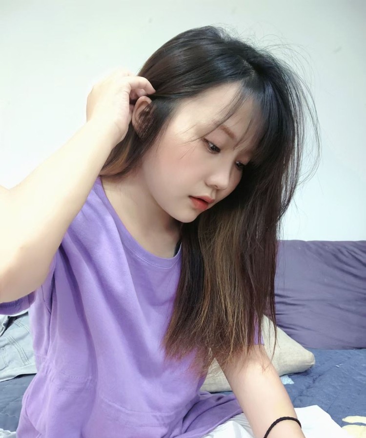 小只马南方妹子，爱好健身