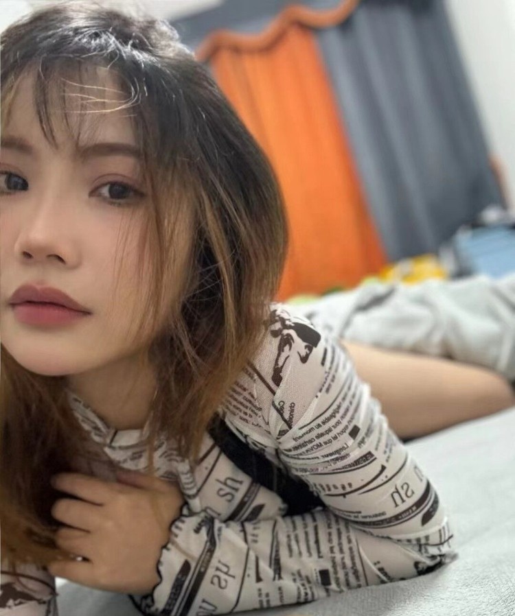 小只马南方妹子，爱好健身