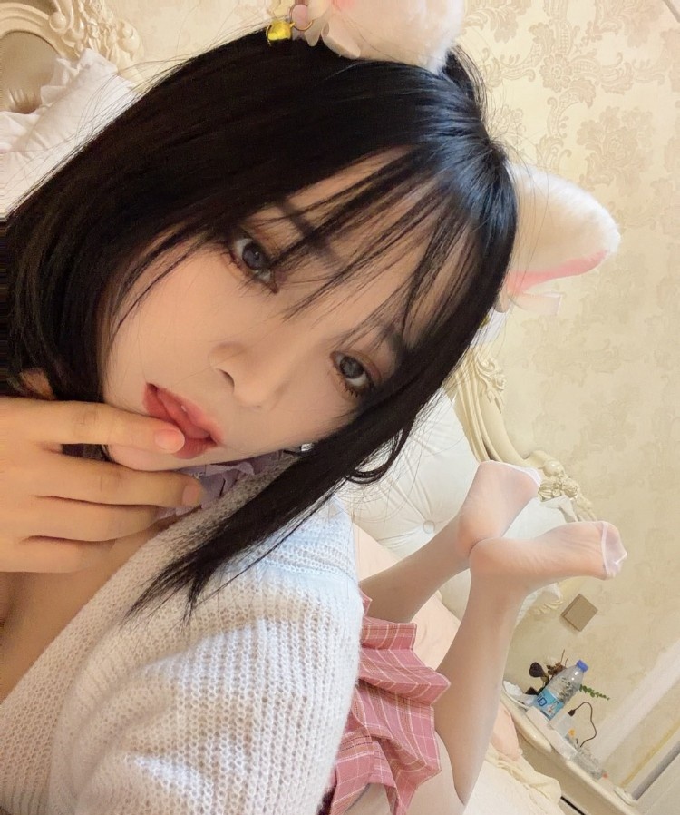 性感美乳小萝莉