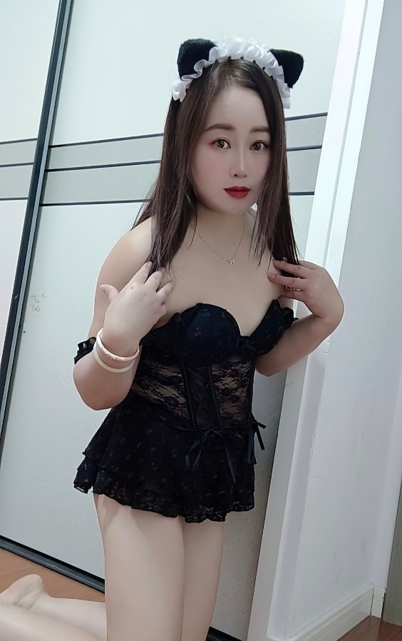 临平半套小野猫果果