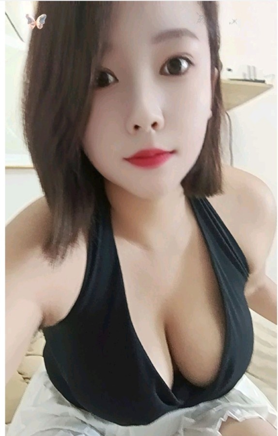 大奶妖姬