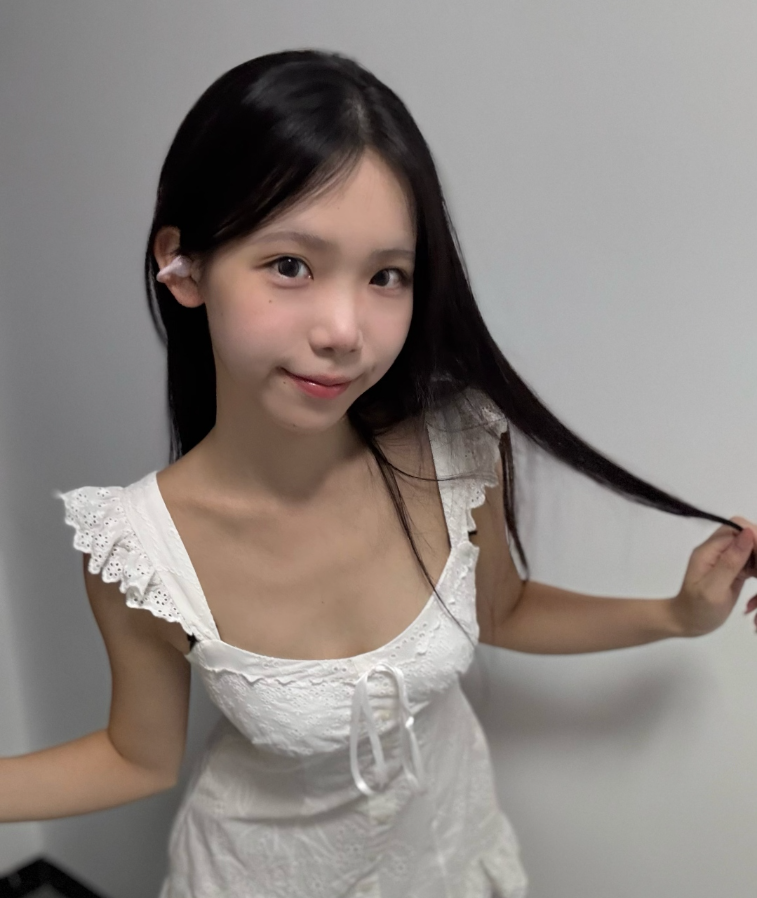 大连清纯小嫩妹