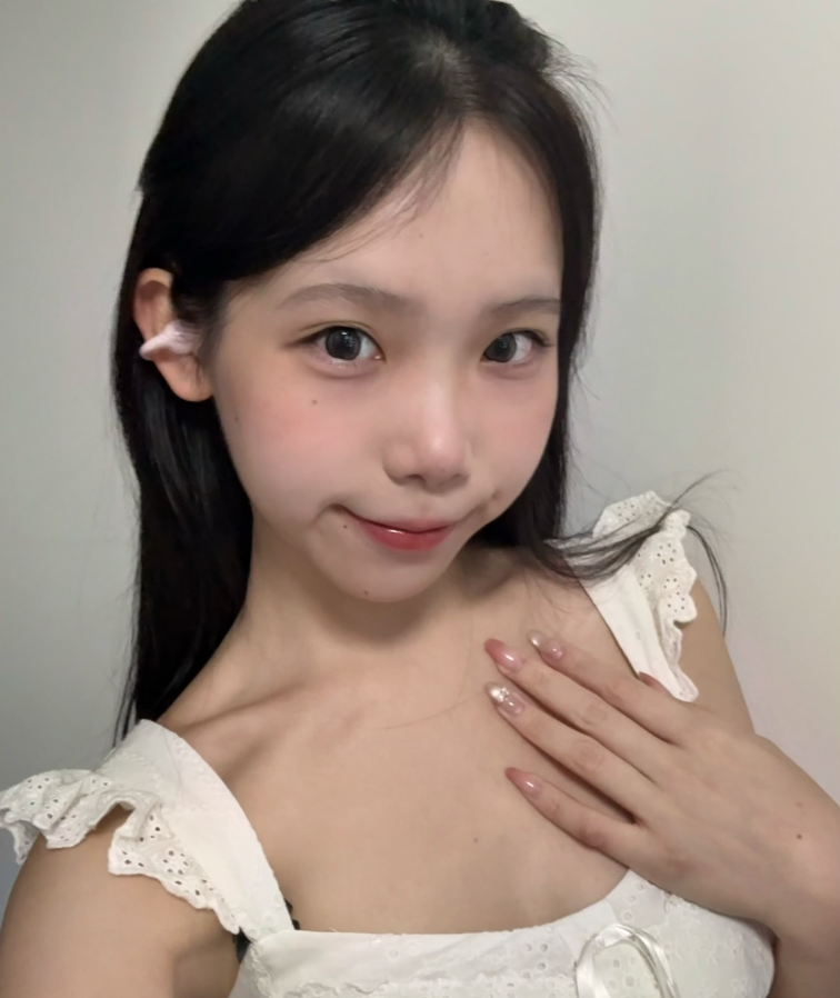 大连清纯小嫩妹