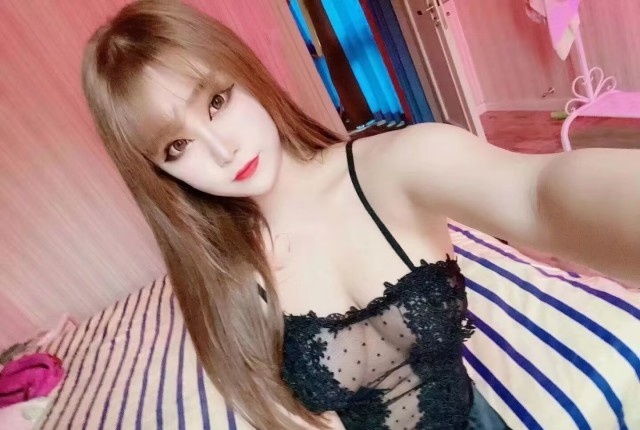 美女姐姐