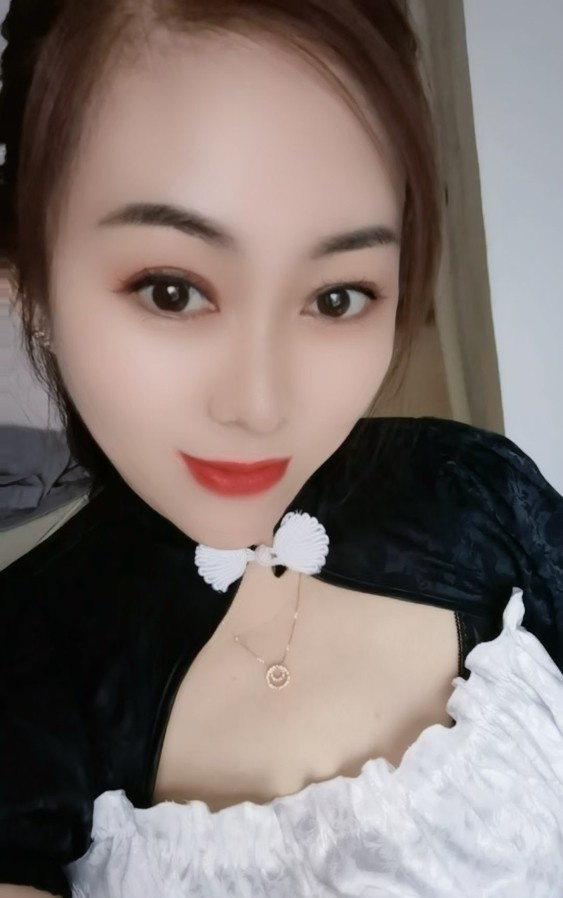 二刷福塔附近美容院老板娘