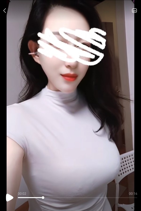 徐汇芳，白虎少妇回归