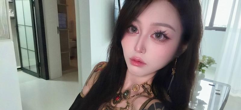 浦东欧美丰满型露娜