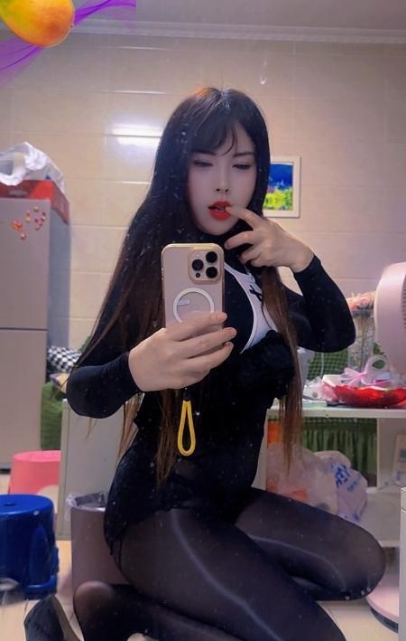 姑苏大长腿骚货琪琪