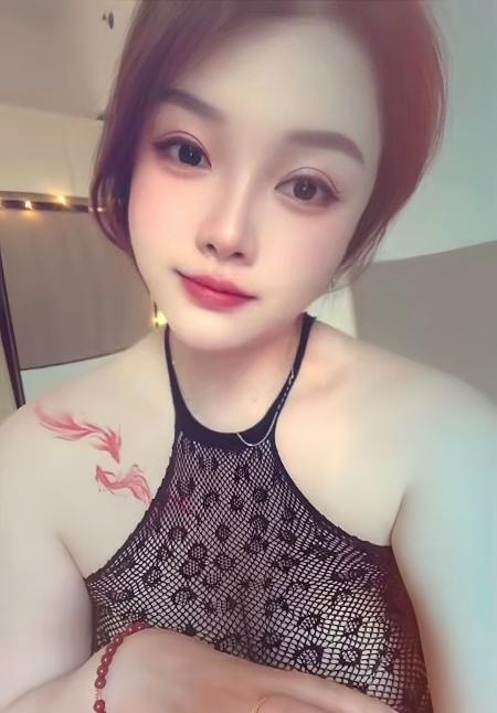 丰满巨乳骚女琳琳姐