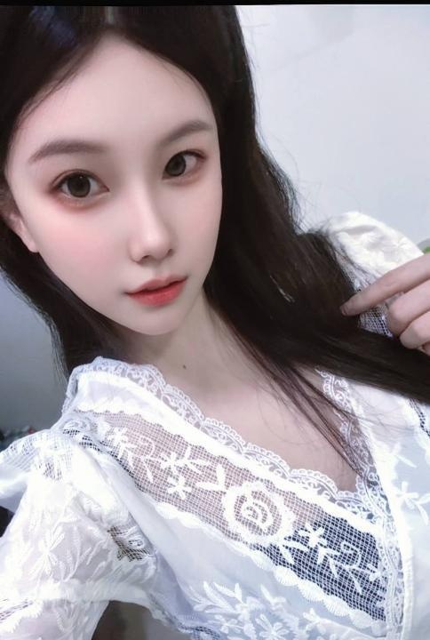 黄埔性感御姐梦栀