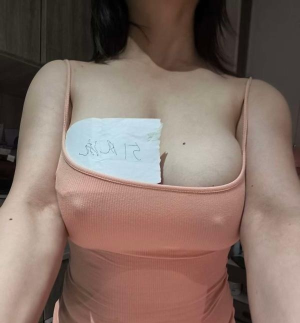 可暴菊的36E美妇