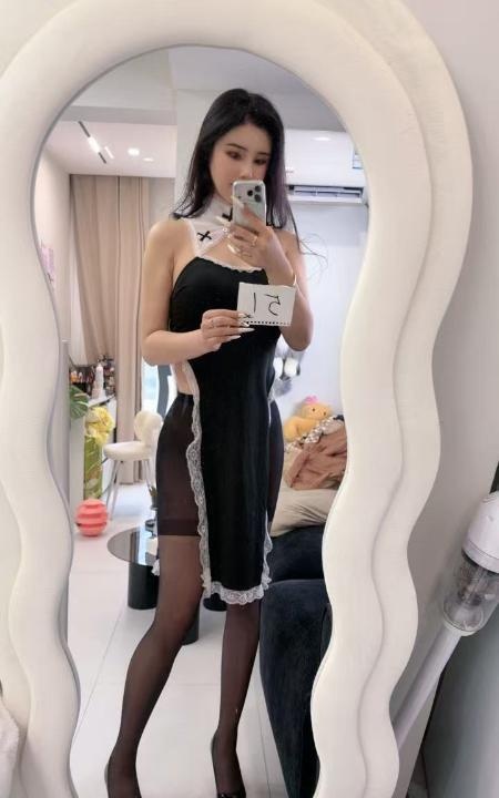 模特身材回归大月亮