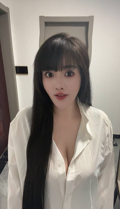 丰满G奶大白兔