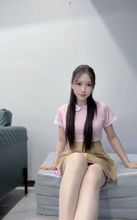 五堡翘臀妖精依琳