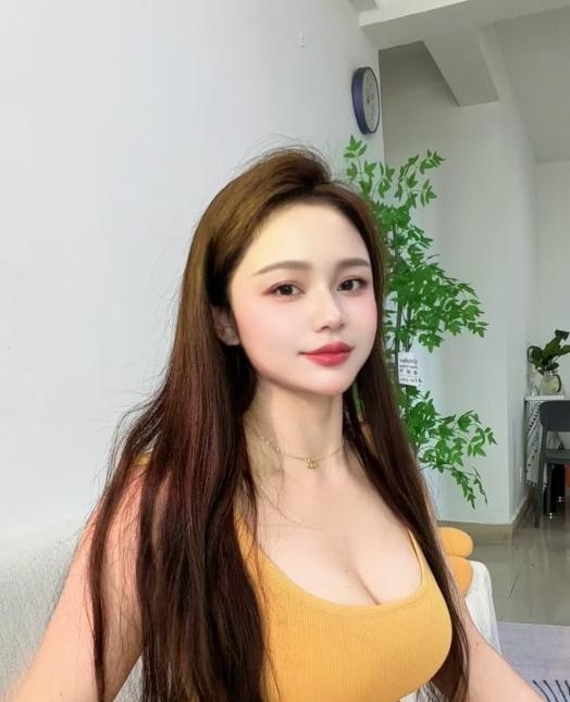 南门尤物大奶嫩穴诗诗