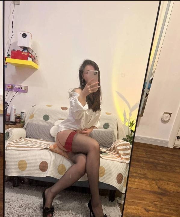 BB超会夹的骚妇