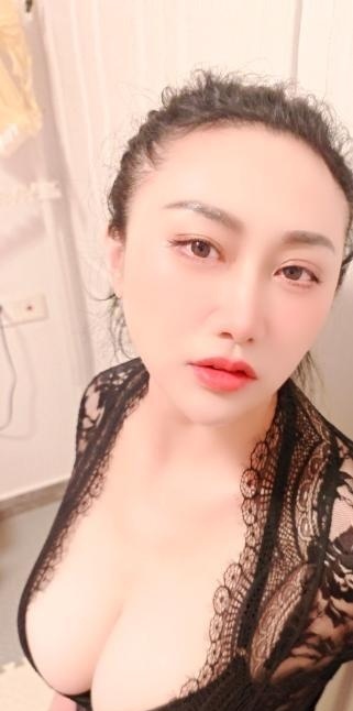 包夜大奶婉儿