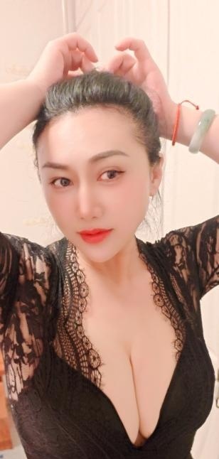包夜大奶婉儿