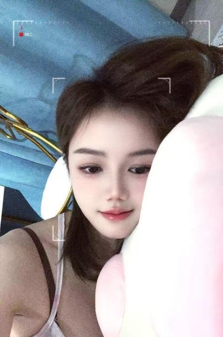 包河颜值小姐姐的