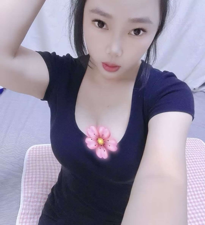 大屁股肥肥 一线天