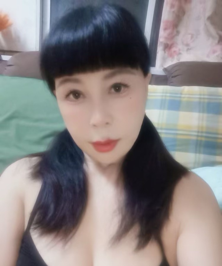 二七区 老阿姨