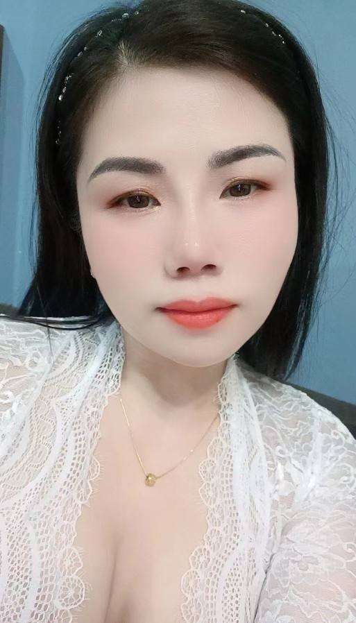 离异潮喷骚妇