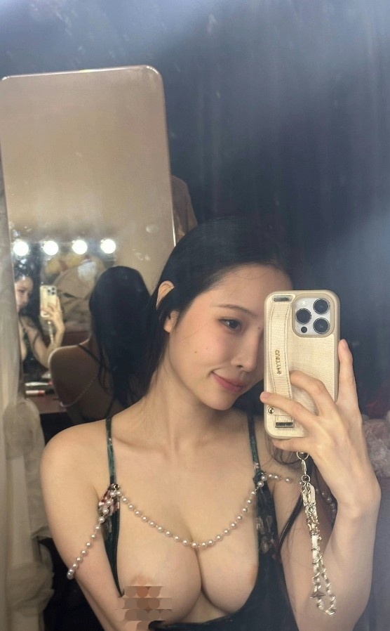 临平美胸御姐范