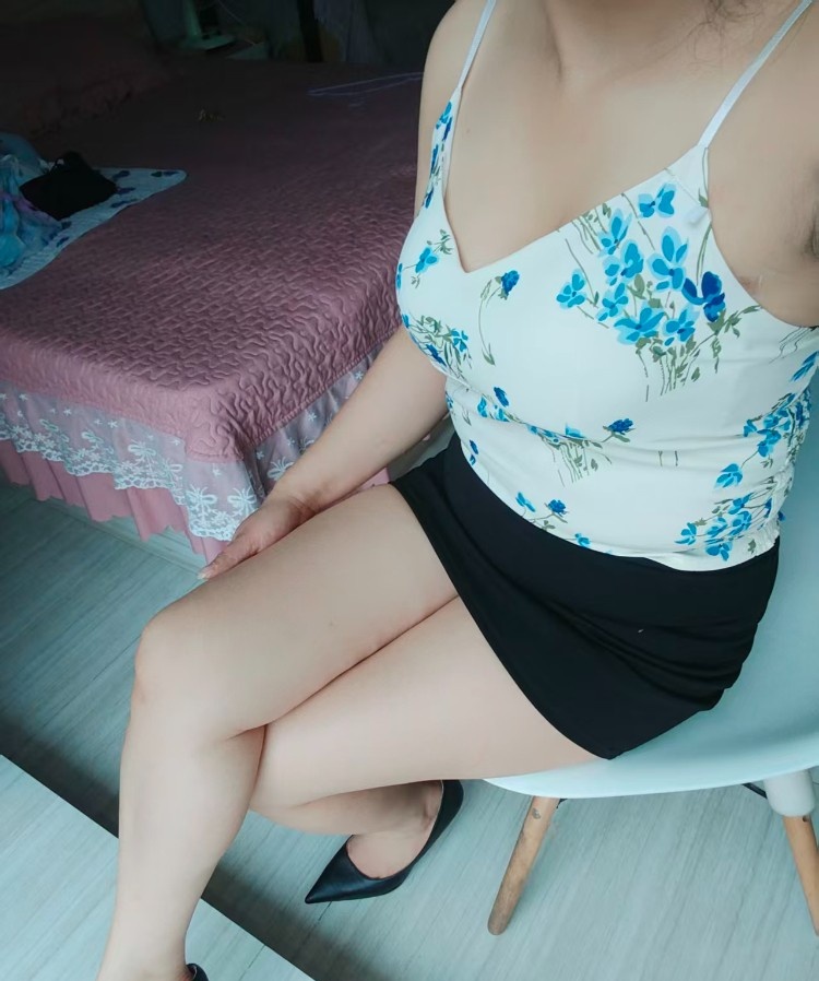 成华区昭觉寺情趣小姐姐