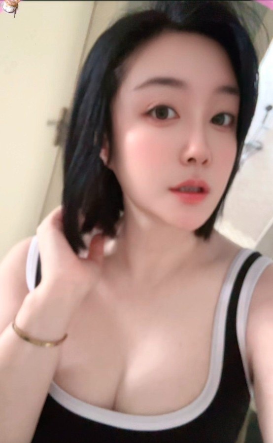 西安思彤很风骚