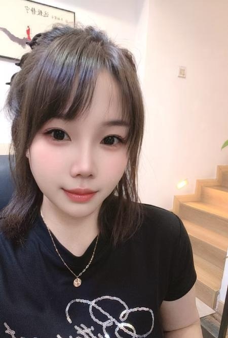 蜀山大胸浪姐姐