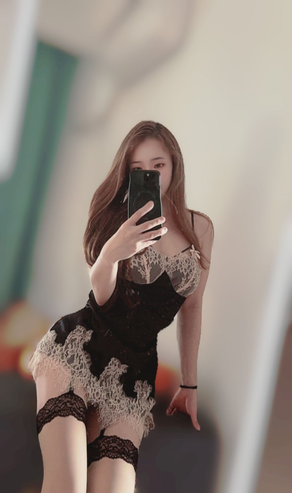 再次返食小辣妹