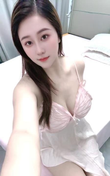 上城高挑大奶妹