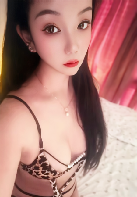 风骚巨乳轻熟女