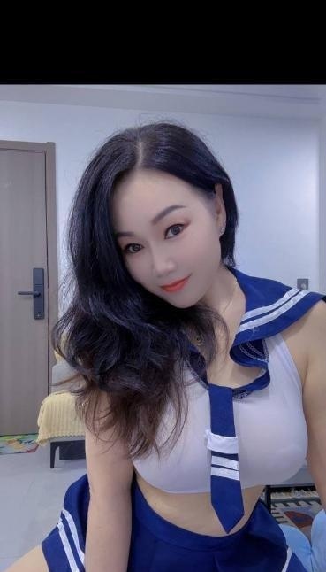 白云大胸少妇蕊蕊