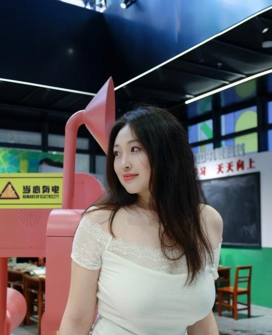 天河丰满欲姐