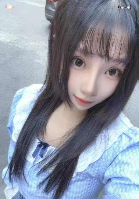个人自聊D奶雪雪