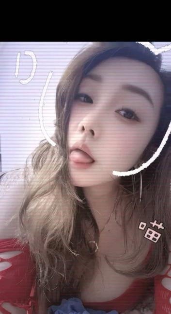 江岸肥臀骚货妞妞