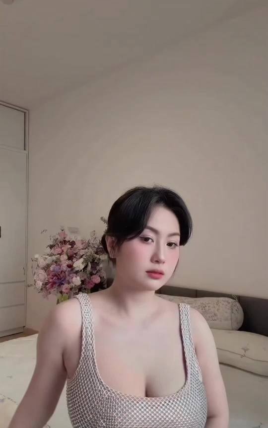 肥城市反差母狗毒龙舔菊花狂舔大屌反差感爆棚