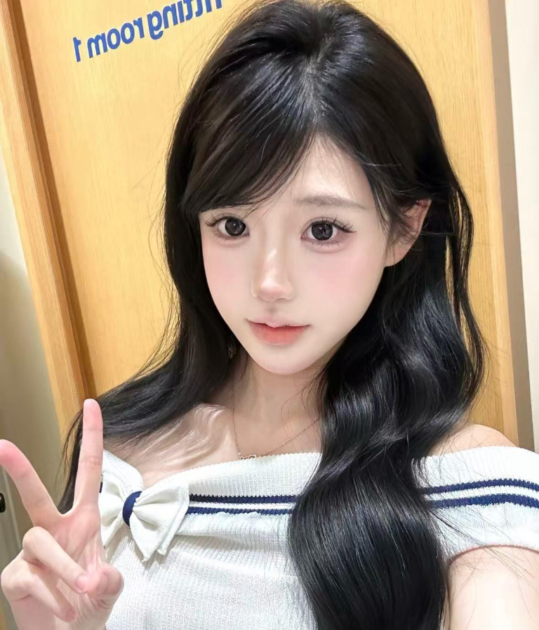 00后年轻漂亮小妹妹，听话服务好，淫水多，上粉下嫩爽极了