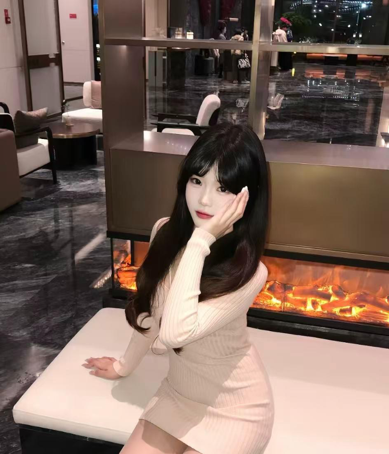 甜妹 角色扮演届的神 身材一级棒