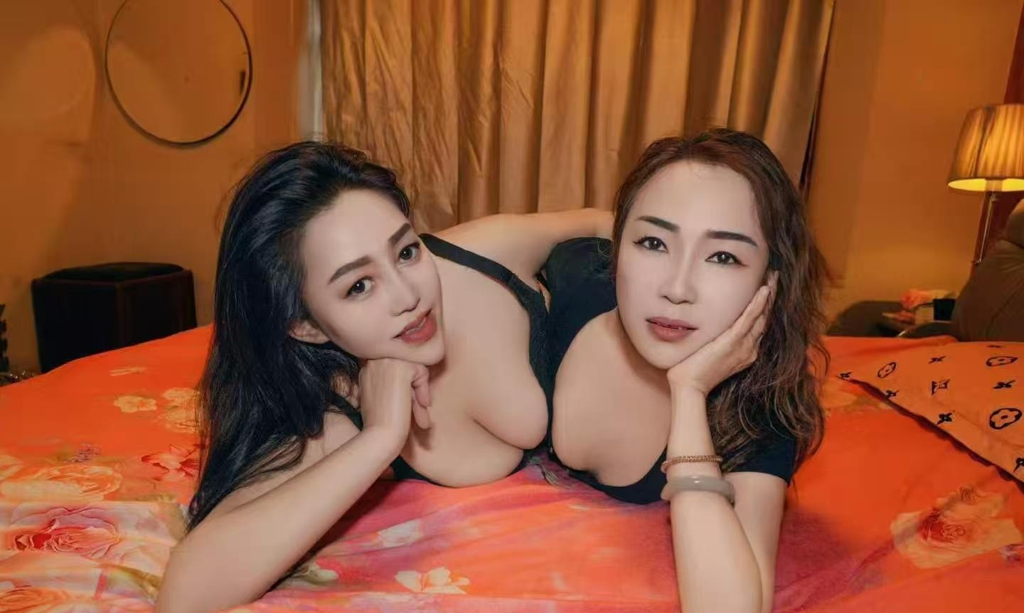 沙坪坝双飞姐妹花