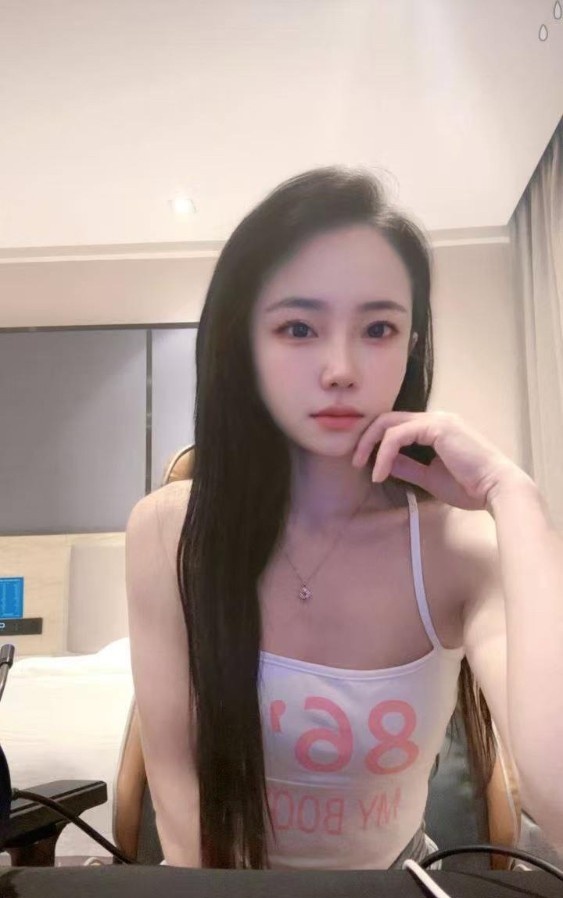 苏州00后嫩妹子