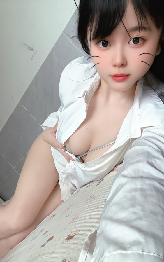 万达大奶骚货哚哚